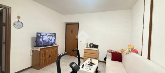 3 Schlafzimmer Wohnung in Desenzano del Garda, Italy, Nr. 335597 5