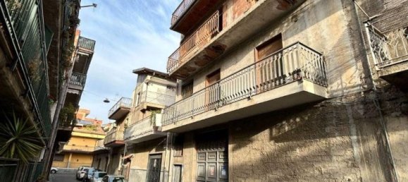 Edifício em Paternò, Italy 165 m² N.º 261195 2