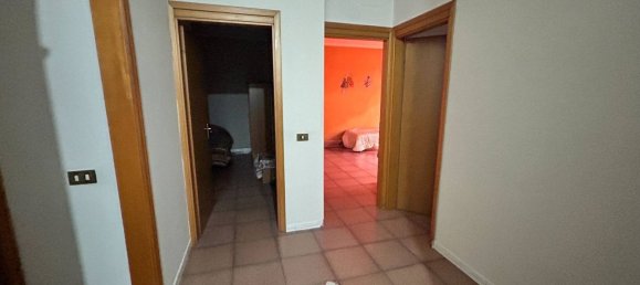 Edifício em Paternò, Italy 165 m² N.º 261195 19