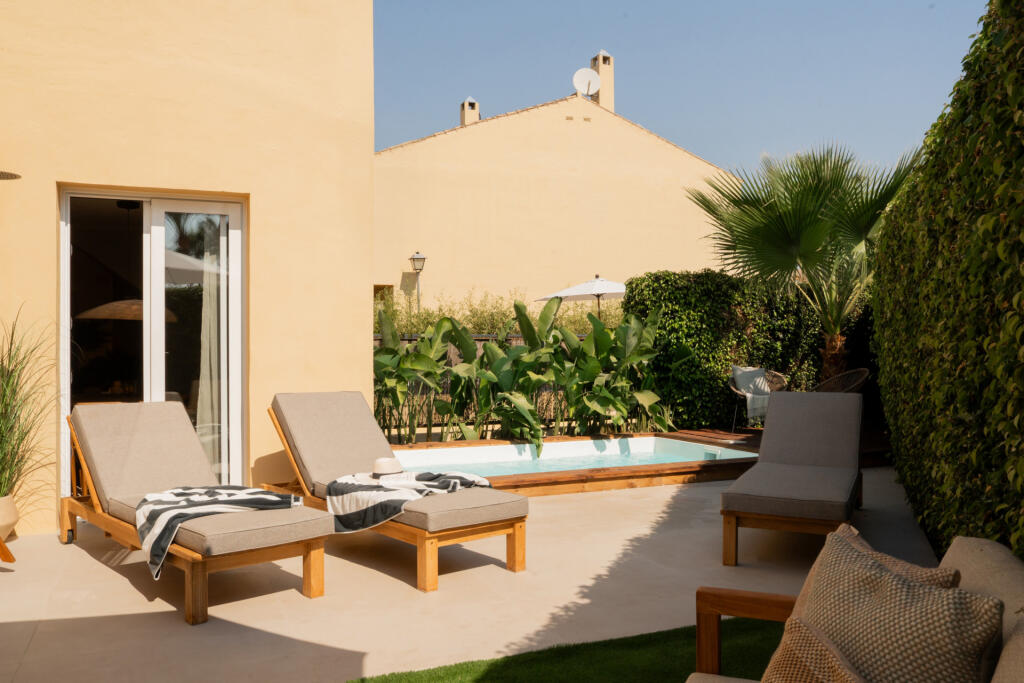 4 bedrooms Townhouse in Marbella, Spain No. 246157