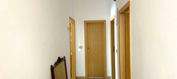 4 bedrooms Villa in San Giovanni in Marignano, Italy No. 341259 7