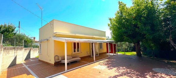 4 bedrooms Villa in San Giovanni in Marignano, Italy No. 341259 3