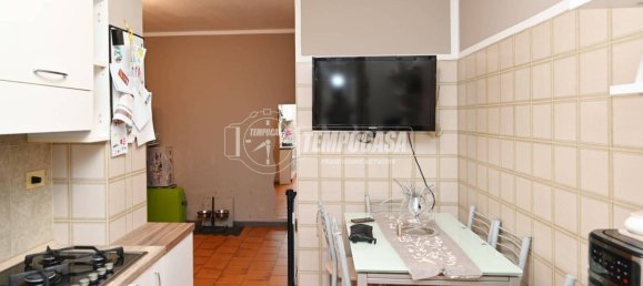 Apartamento de 2 dormitorios en Venaria Reale, Italy No. 325070 8