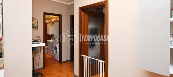 Apartamento de 2 dormitorios en Venaria Reale, Italy No. 325070 20