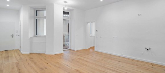 2 rooms Apartment in Vienna, Austria No. 34175 3