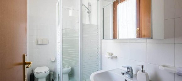 9 rooms Villa in Gaiole in Chianti, Italy No. 75493 16