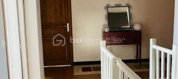 5 bedrooms House in Etampes, France No. 283386 6