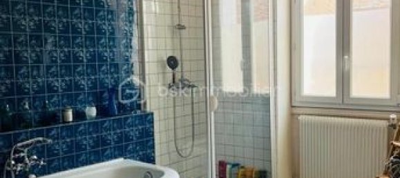 5 bedrooms House in Etampes, France No. 283386 10