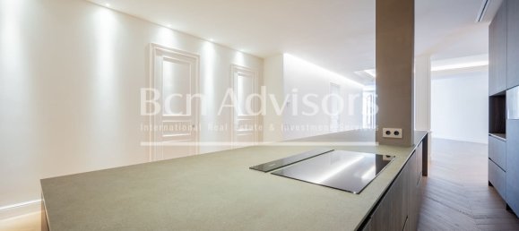 Квартира с 4 спальнями в Старый город, Испания № 164786 11