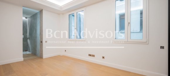 Квартира с 4 спальнями в Старый город, Испания № 164786 40