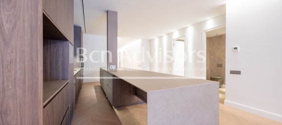 Квартира с 4 спальнями в Старый город, Испания № 164786 14