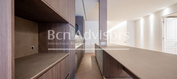 Квартира с 4 спальнями в Старый город, Испания № 164786 13