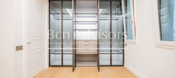 Квартира с 4 спальнями в Старый город, Испания № 164786 37