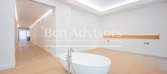 Квартира с 4 спальнями в Старый город, Испания № 164786 26