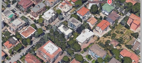 4 bedrooms Apartment in Rimini, Italy No. 373384 3