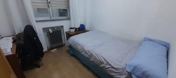Apartamento de 3 dormitorios en Salamanca, Spain No. 98229 14
