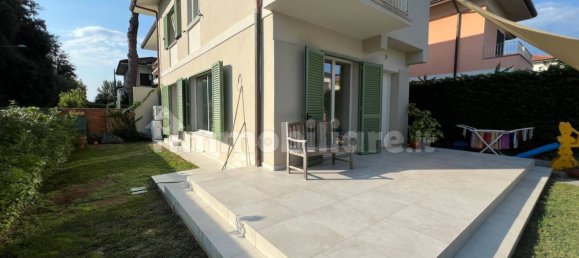 4 bedrooms Villa in Pietrasanta, Italy No. 253237 11