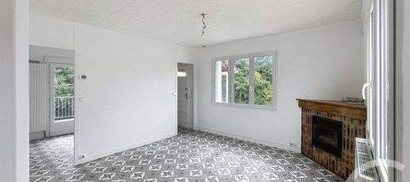 2 bedrooms House in Le Meux, France No. 305531 5