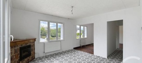 2 bedrooms House in Le Meux, France No. 305531 2