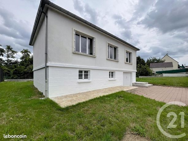 2 bedrooms House in Le Meux, France No. 305531