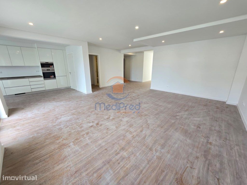 Apartamento T3 em Odivelas, Portugal N.º 317367