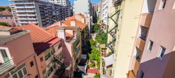 4 bedrooms Apartment in Lisbon, Portugal No. 101205 37