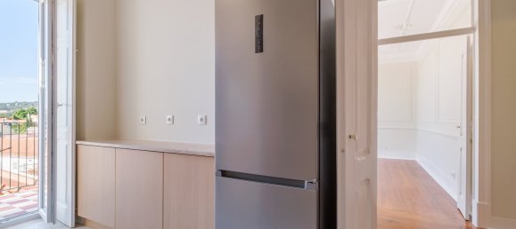 4 bedrooms Apartment in Lisbon, Portugal No. 101205 13