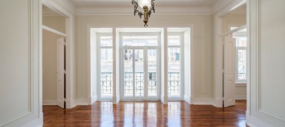 4 bedrooms Apartment in Lisbon, Portugal No. 101205 6