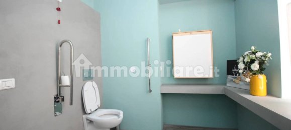 Gewerbliche Immobilie in Turin, Italy 70m², Nr. 325313 17