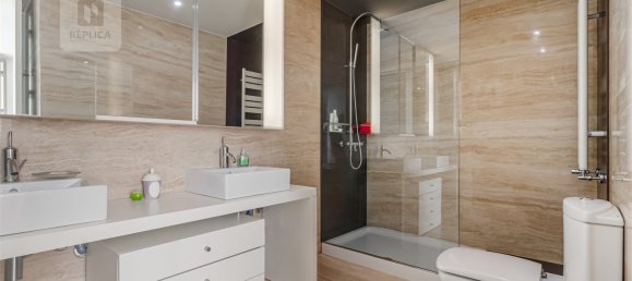 3 bedrooms Townhouse in Vila Nova de Gaia, Portugal No. 110047 25