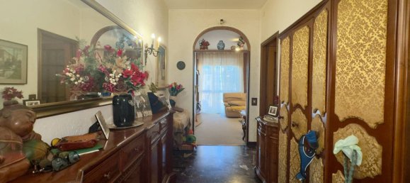 3غرفة شقة في Cinisello Balsamo, Italy رقم 24853 10