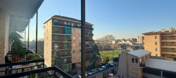 3غرفة شقة في Cinisello Balsamo, Italy رقم 24853 17