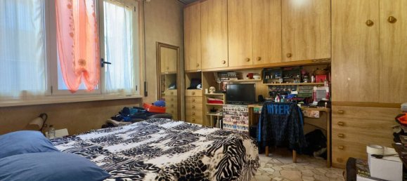 3غرفة شقة في Cinisello Balsamo, Italy رقم 24853 21