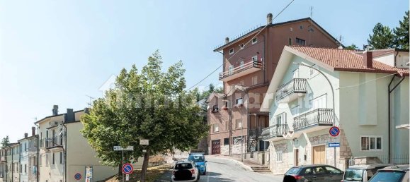 1 bedroom Apartment in Rivisondoli, Italy No. 310510 20