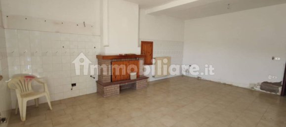 Casa de 4 dormitorios en Atri, Italy No. 107726 7