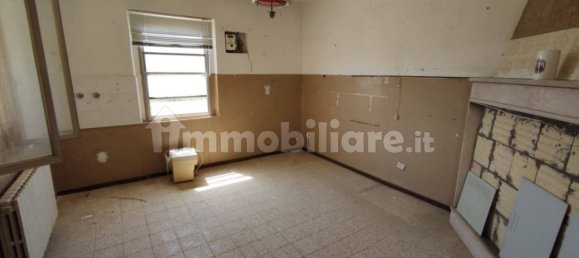 Casa de 4 dormitorios en Atri, Italy No. 107726 18