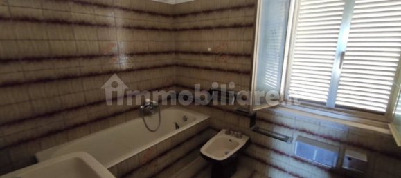 Casa de 4 dormitorios en Atri, Italy No. 107726 12