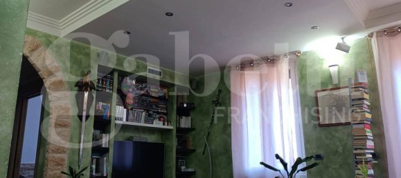 Квартира с 2 спальнями в Милан, Италия № 282619 2