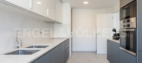 4 bedrooms Apartment in Lisbon, Portugal No. 86914 23