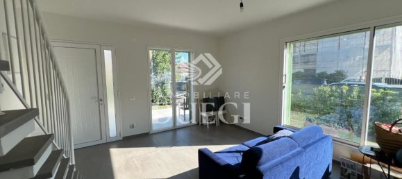 7 rooms Villa in Pietrasanta, Italy No. 201381 8