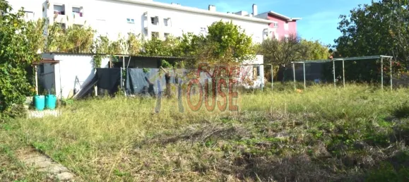 2000m² Land in Lisbon, Portugal No. 92503 11