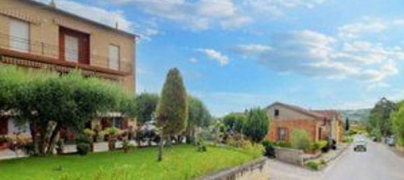 Квартира с 5 спальнями в Монтекасиано, Италия № 326504 8