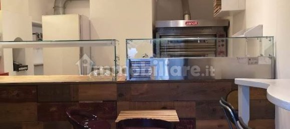 1 room Commercial property in Pistoia, Italy No. 349242 3