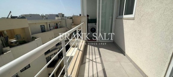 Apartamento de 2 dormitorios en Hamrun, Malta No. 7392 19