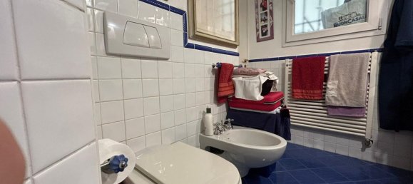 3 rooms Apartment in Bologna, Italy No. 17815 32