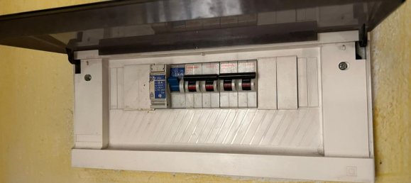 3 rooms Apartment in Bologna, Italy No. 17815 8