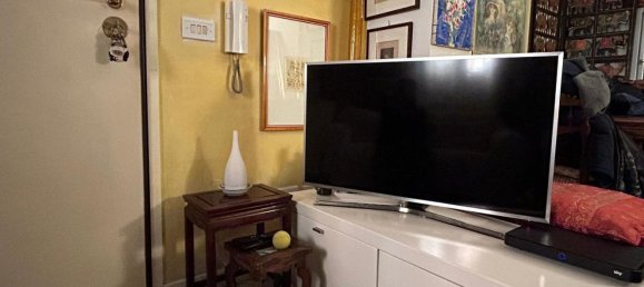 3 rooms Apartment in Bologna, Italy No. 17815 11
