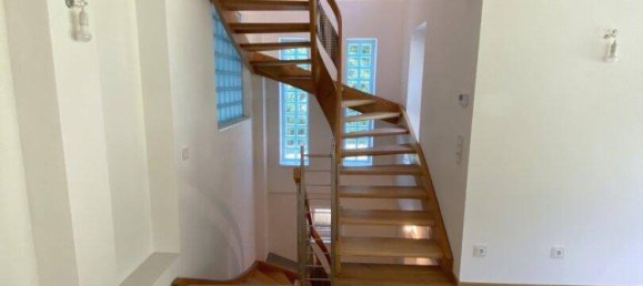 11 rooms Villa in Hinterbruhl, Austria No. 39724 37