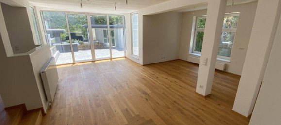 11 rooms Villa in Hinterbruhl, Austria No. 39724 39