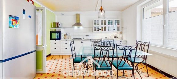 Дом с 4 спальнями в Ви, Франция № 337366 3